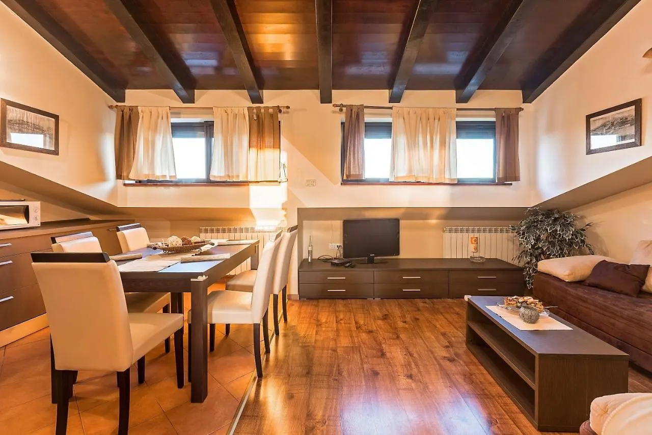 Apartmani Gilda Vrsar 0*,  Kroatië